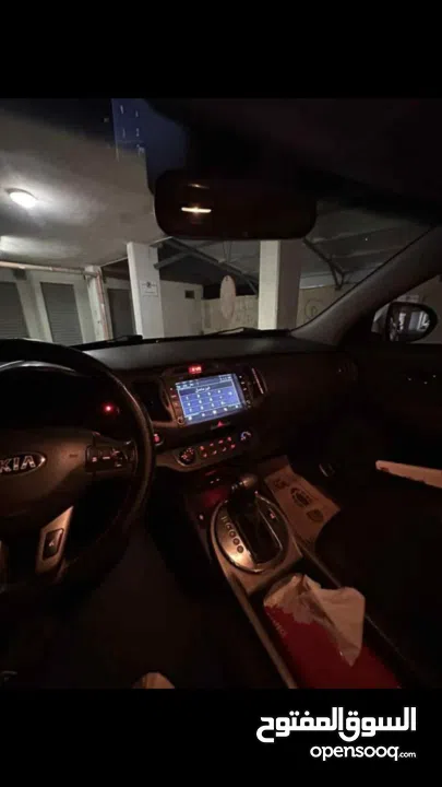كيا سبورتاج 2015 في الرخصة للبيع كاش او بدل فحص ممتاز دهان 3 قطع فقط تنازل مباشر 4*4