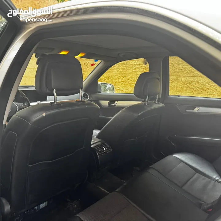 سيارة مرسيدس للبيع