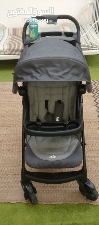 kids stroller on neat good working condition for aale