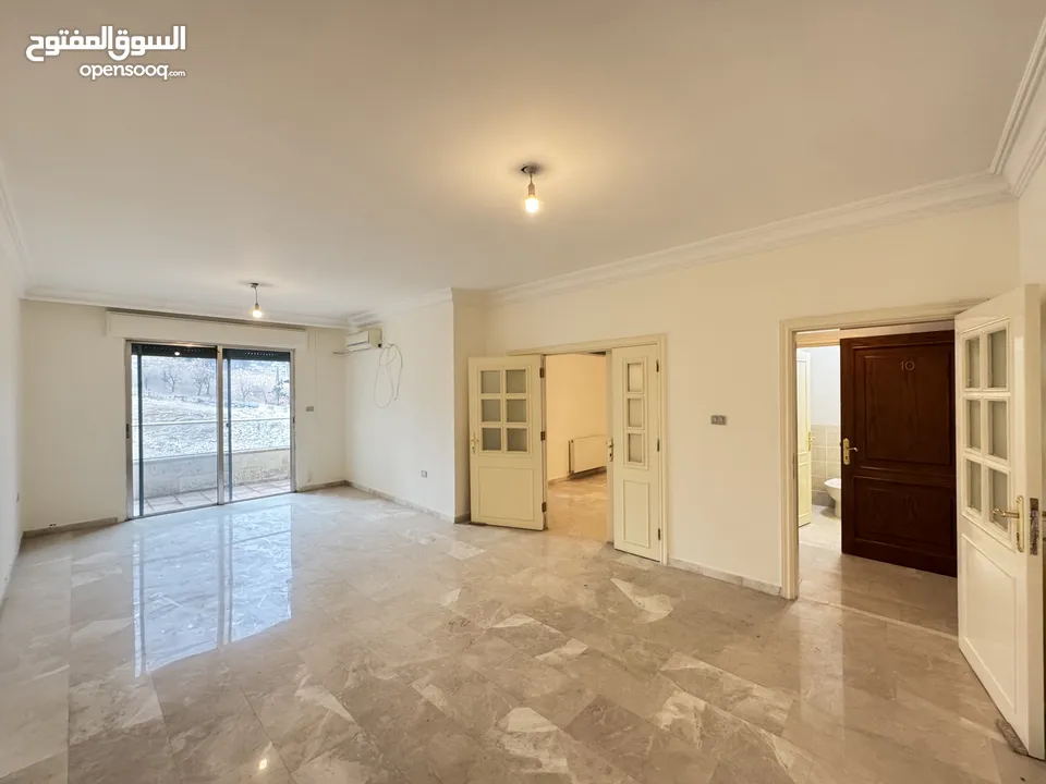 شقة غير مفروشة للإيجار 160م2 ( Property 40424 ) سنوي فقط