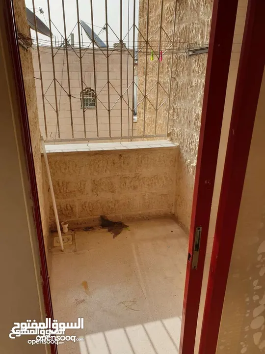 شقة فارغة للايجار في ضاحية الحاج حسن اعلان رقم (4) مؤسسة كيان