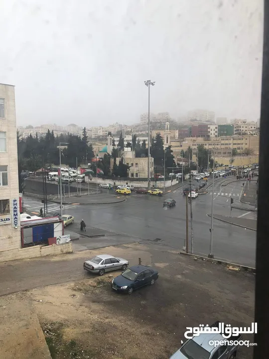 شقة استثمارية مؤجرة بقيمة 250 دينار شهرياً للبيع في صويلح بلقرب من دوار صويلح. من المالك مباشرة.