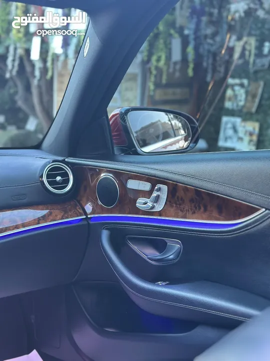 ‏Mercedes - Benz  E300 de