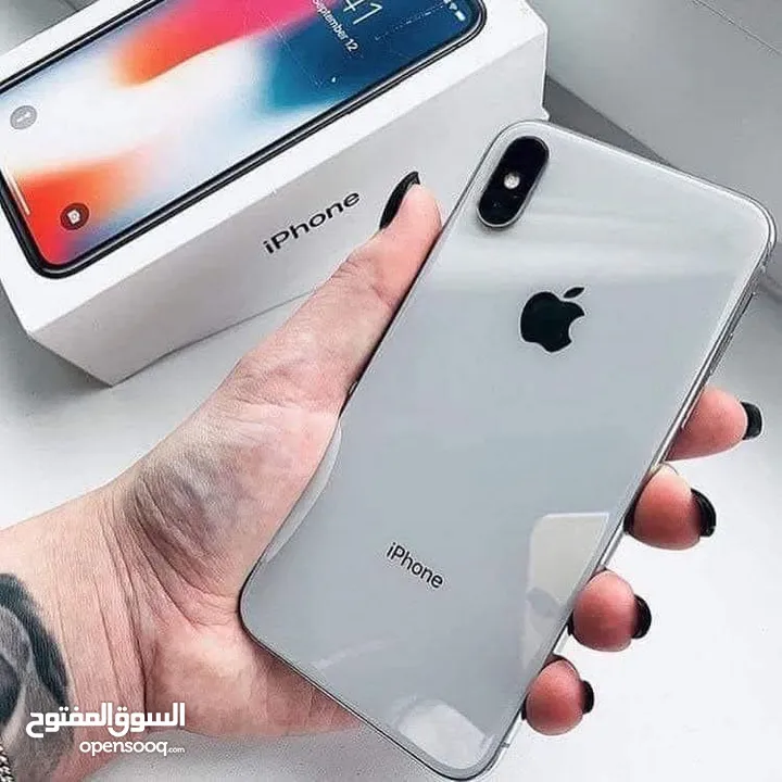 متوفر ايفونات X الاصلي جيجا 64 و 256 مشكل هدية كفر ولزقة وشاحن الاصلي متوفر توصيل
