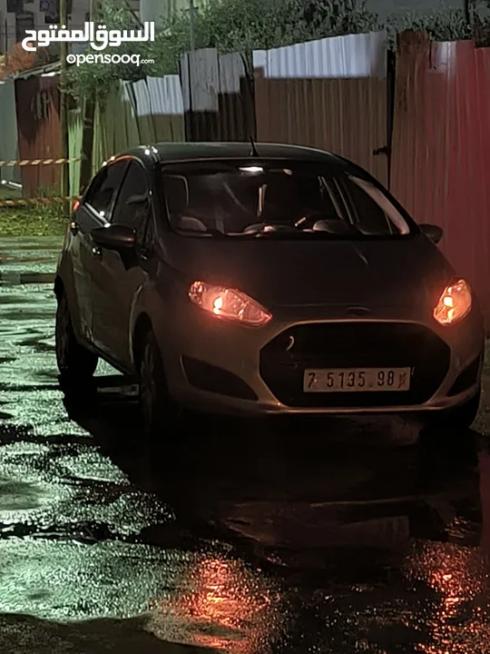 فورد فيستا للبيع 2013