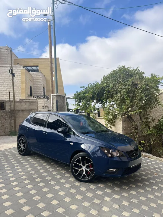 ابيزا 2017 مطور 1200 جير عادي.... و 2017 سياتموديلها بالرخصة وفي تامين ترخيص لاخر السنة شامل