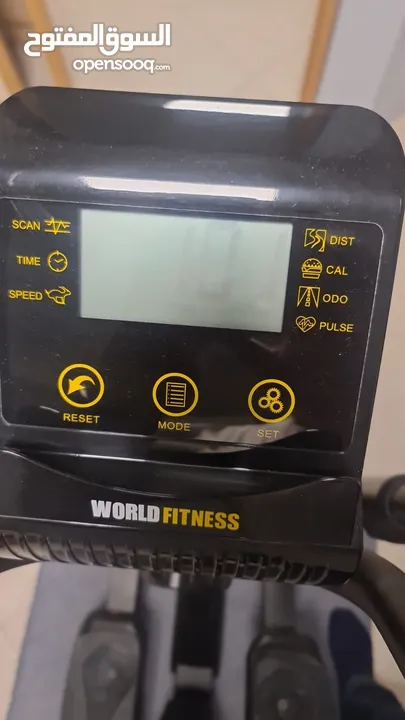 جهاز رياضة روك عالواقف والقاعد  لم يستخدم لفترات طويلة نوعية أمريكي world fitness البيع لضيق المكان