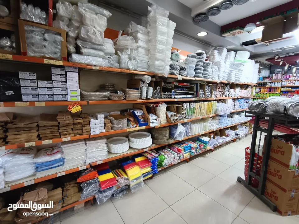 محل تجاري للبيع لعدم التفرغ،،