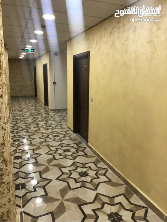 مكاتب حديثه وجديده  مع مصعد مطبخ  تصلح عيادات صحيه او مختبرات او شركات او محاميين او غيره من الاعمال