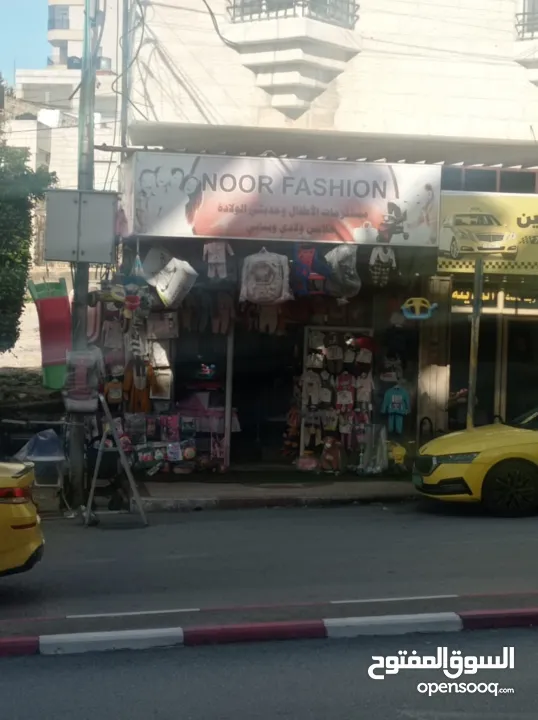 محل تجاري للبيع (بالخلو)