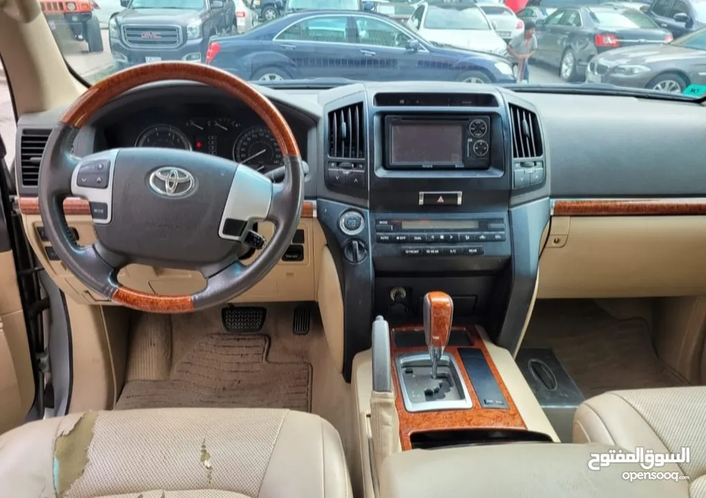 Toyota Land Cruiser GXR