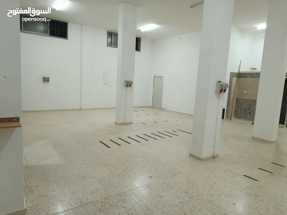 مخازن للايجار 140 متر 3فاز