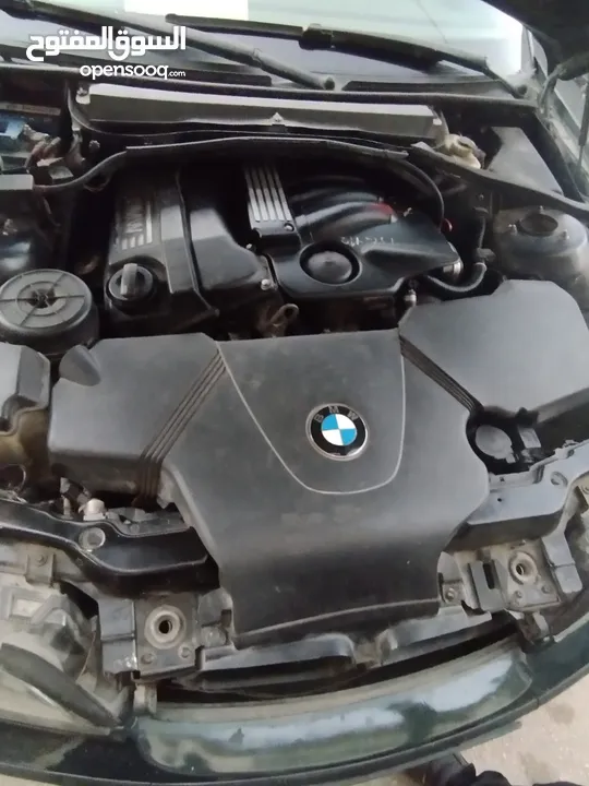 للبيع Bmw e46 2004  لون اخضر زيتي بجننن مع فتحة  دهان جديد السيارة كرتونة