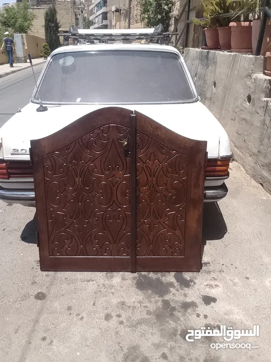 تحف وانتيكات ونحاسيات