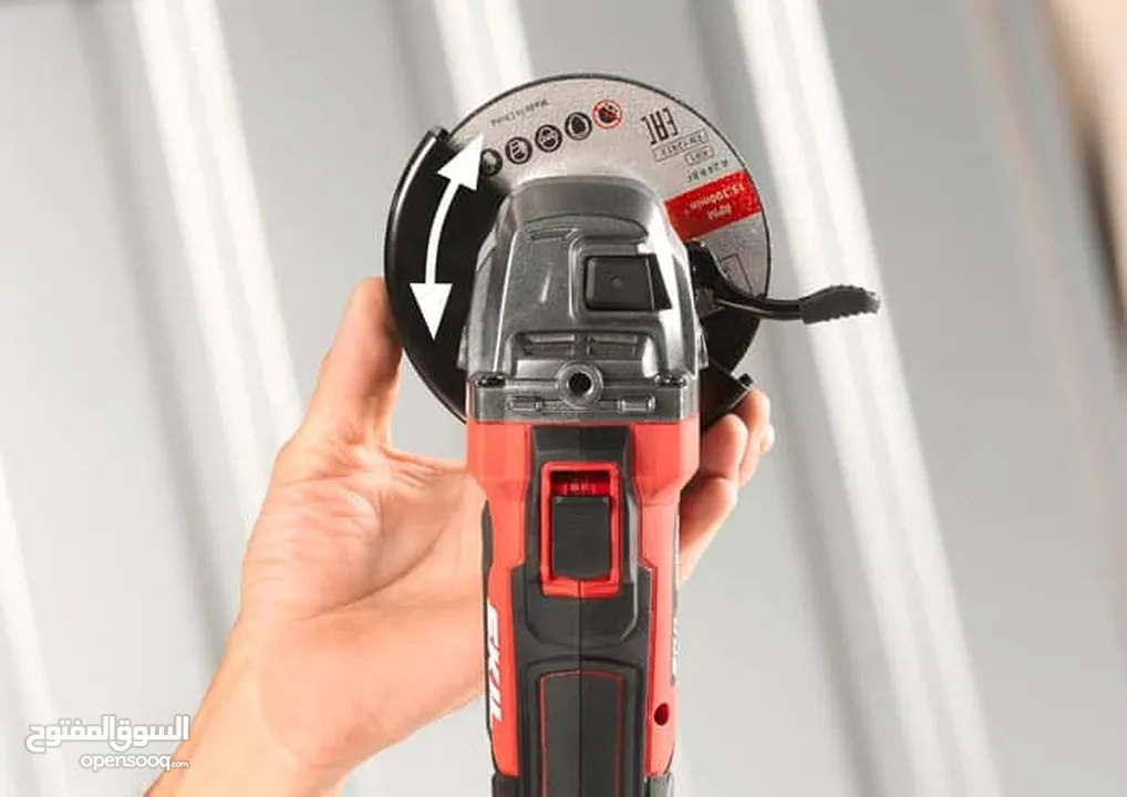 صنفرة زاوية لاسلكية SKIL 20V مع بداية ناعمة 115 مم (4.5 بوصة)