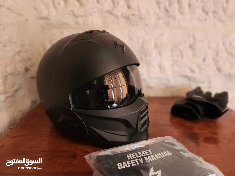 motorcycle helmet scorpion  combat 2 EXO خوذة دراجة نارية.