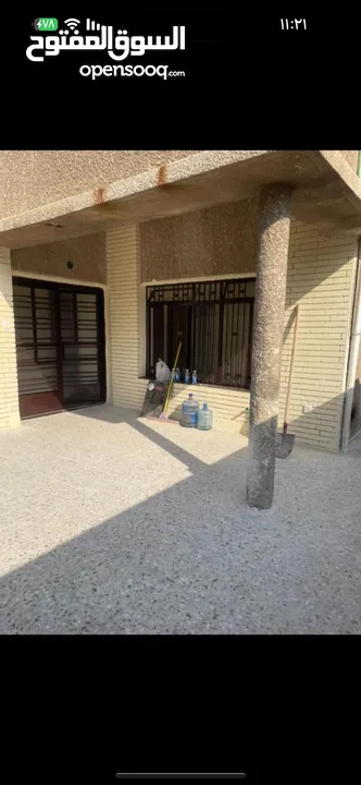 بيت للبيع بغداد منطقة الغدير شارع الضريبة مساحة 228 متر محلة 702 السعر الأتصال على الرقم المالك