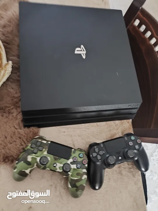 بلايستيشن4 برو مع آيتين اصليات