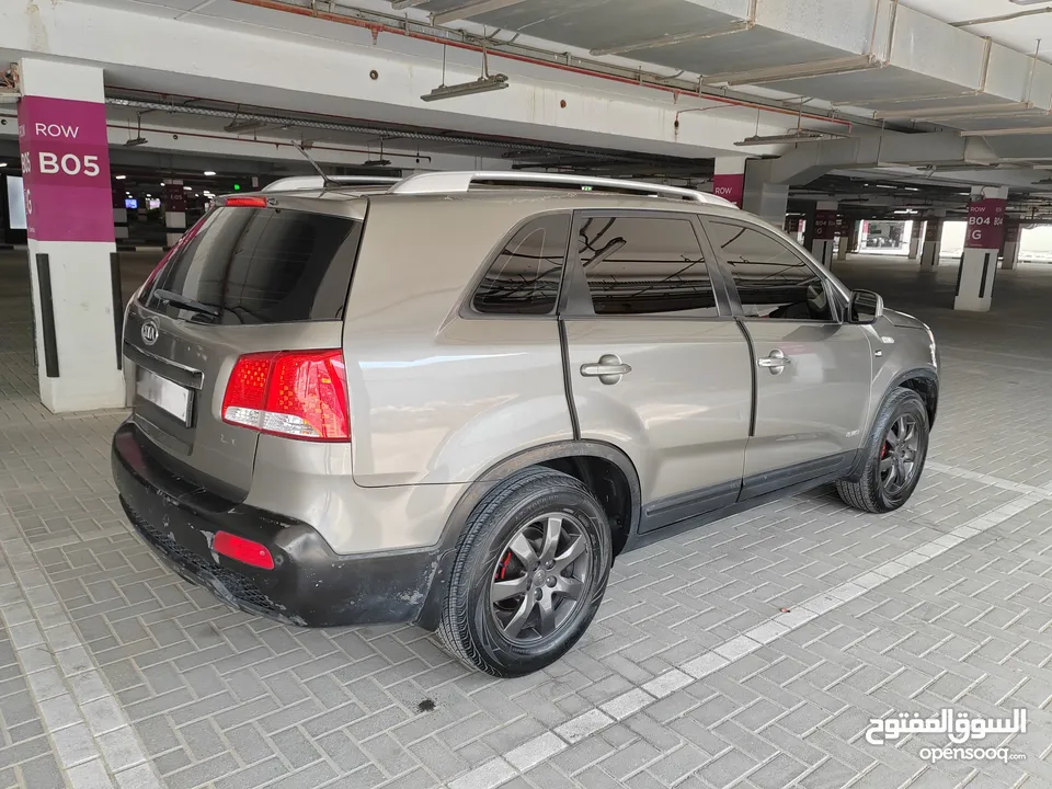 Kia Sorento Model 2010 GCC SPECIFICATION (4WD) for Sale