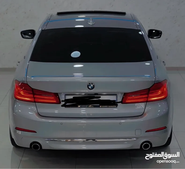 BMW530e2019