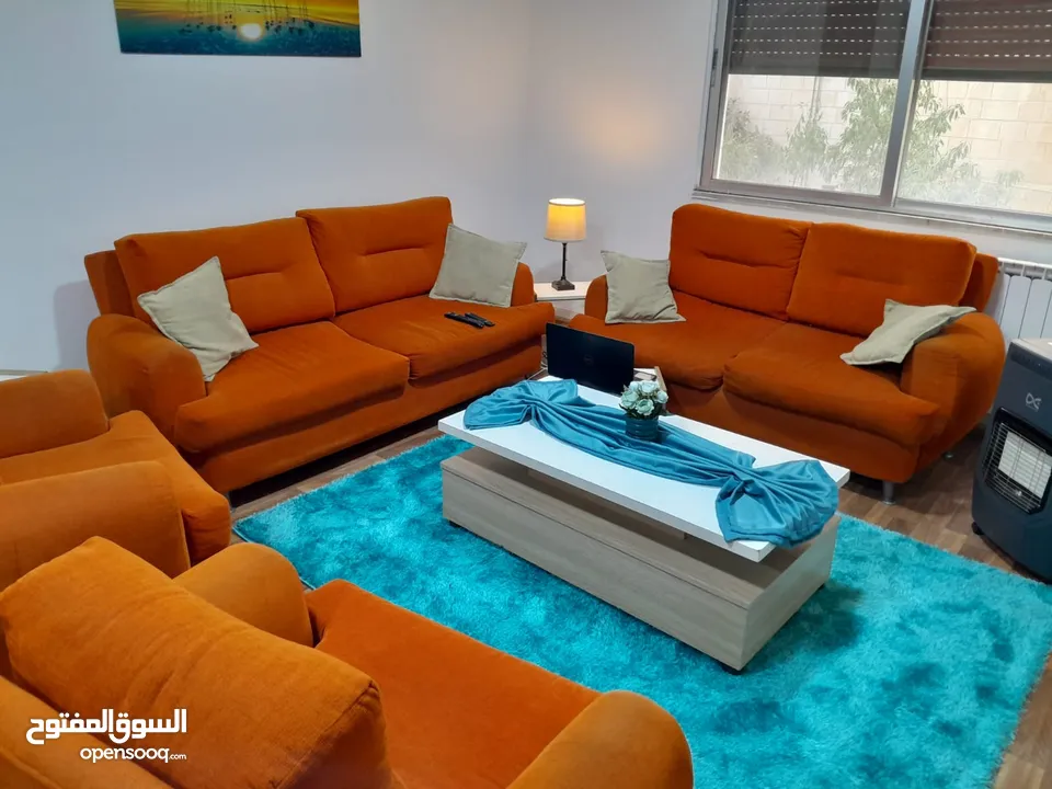 غرفة مستقلة للإيجار في شقة مفروشة مشتركة مع شخص In Gardens Str. area, go down for English