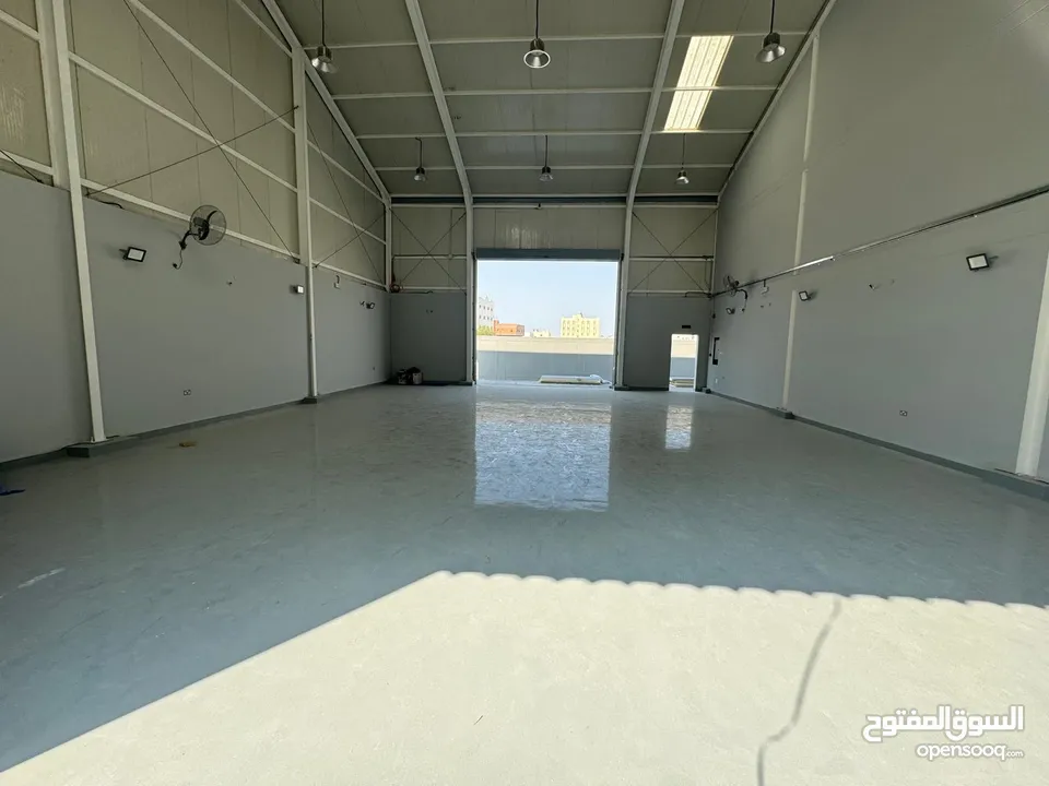 warehouse for rent in prime location of the tubli