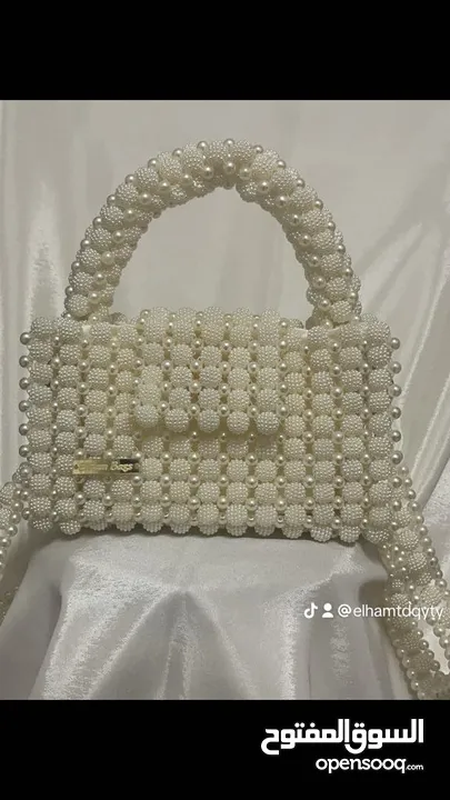 شناتي خرز معمولة يدويا من خرز الكرستال وخرز حبيبات التوت واللؤلؤ