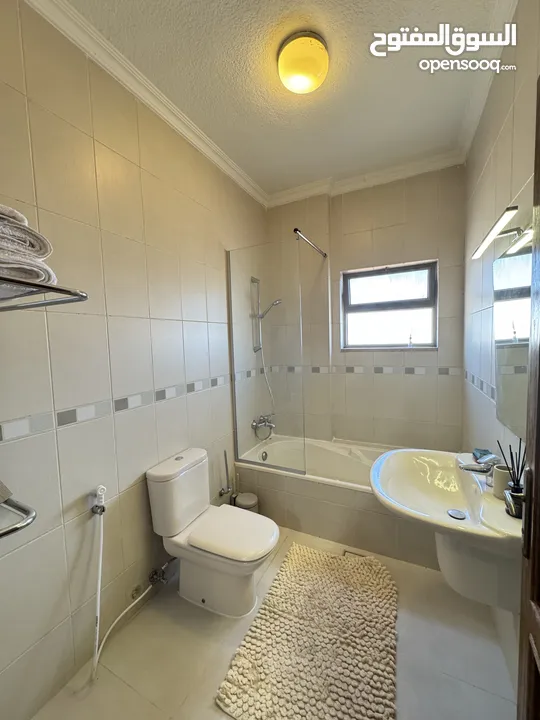 شقة مفروشة للإيجار 200م2 ( Property 40418 )-175089930