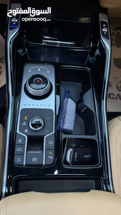 كيا سورينتو بزنز ترخيص 2022 محرك 1600 هايبرد جير أوتوماتيك 240 حصان دفع 4×4