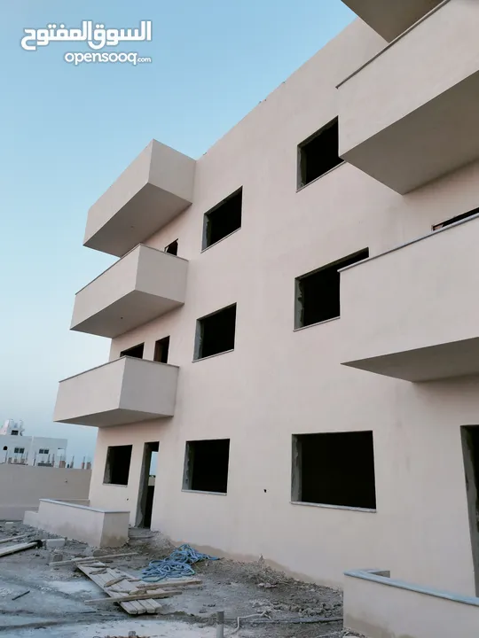 المهندس ايمن صافي  تنفيذ كافة أعمال  مقاولات الابنية والتشطيب الداخلي و التمديدات الكهربائية