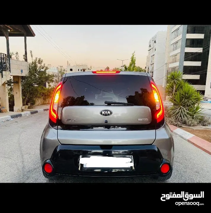 كيا سول 2015 ماتور  1600T ديزل اوتوماتيك ترخيص و تأمين  فل كامل يضفات فتحه سقف كهربائيه بانوراما