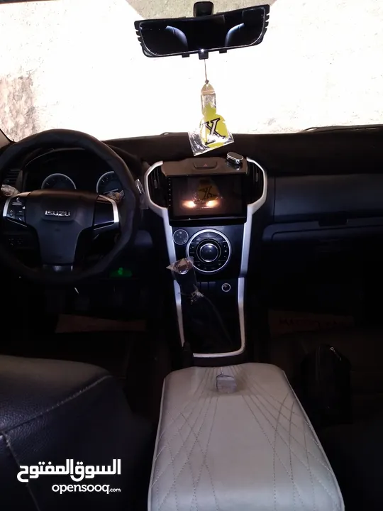 بكب ايسوزو ديماكس LS نشمي 4×4 موديل2016 قصة2017  فحص كامل الصنف الاول محرك 3000 على وضع الشركه