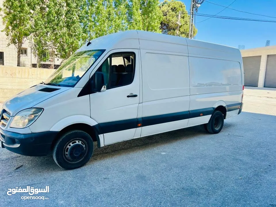 باص مرسيدس 516 شصي طويل موديل 2012 جير عادي
