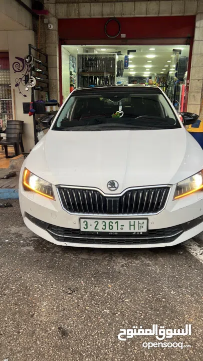 سكودا سوبيرب