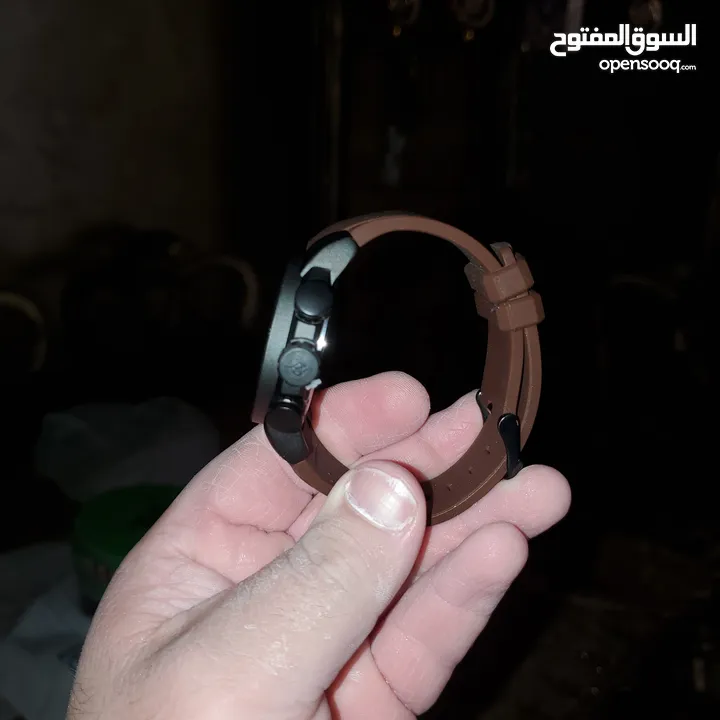 ساعه T5  الفاخره كستك ربر