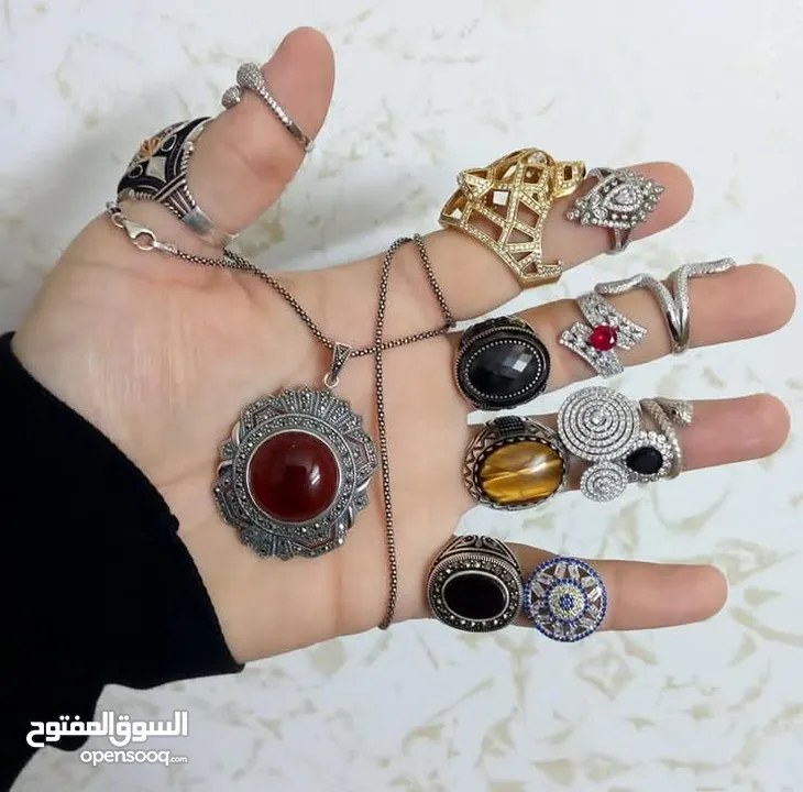 خواتم فضه مطعمه بالحجر الكريم