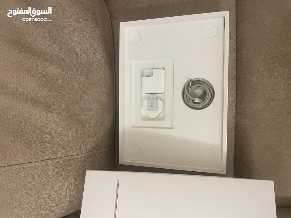 ‏MacBook للبيعM2