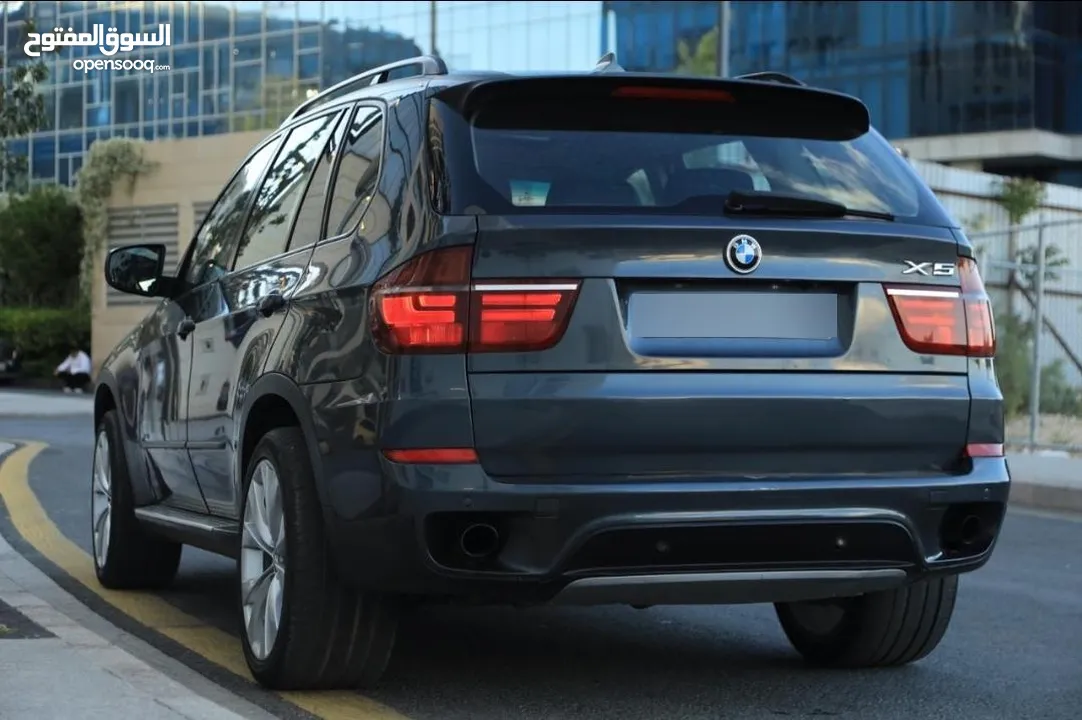BMW X5 2012 full options Turbo 3.0cc