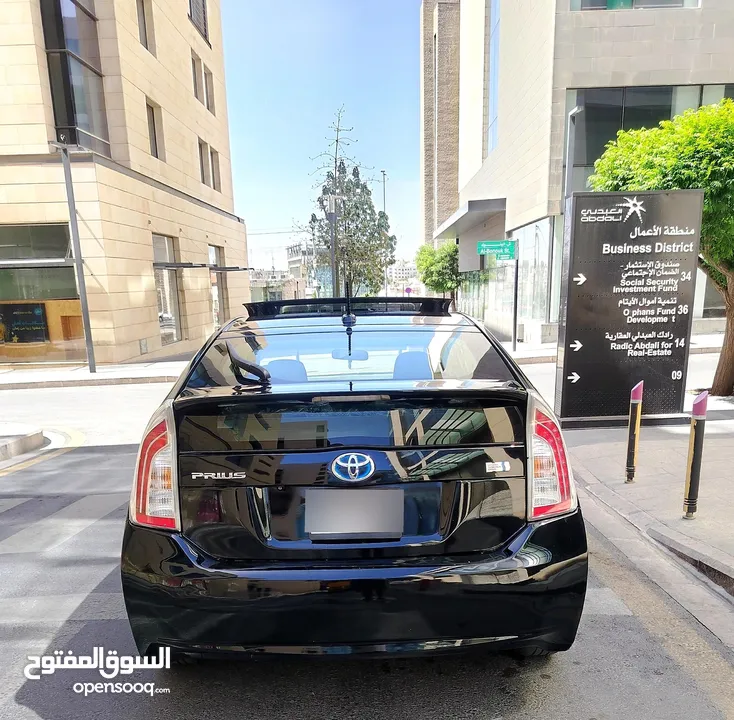 تويوتا بريوس 2015 بانوراما بطاريه المركزيه بحال الوكاله