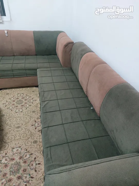 طقم كورنر بحالة جيدة جدا وبسعر مغري