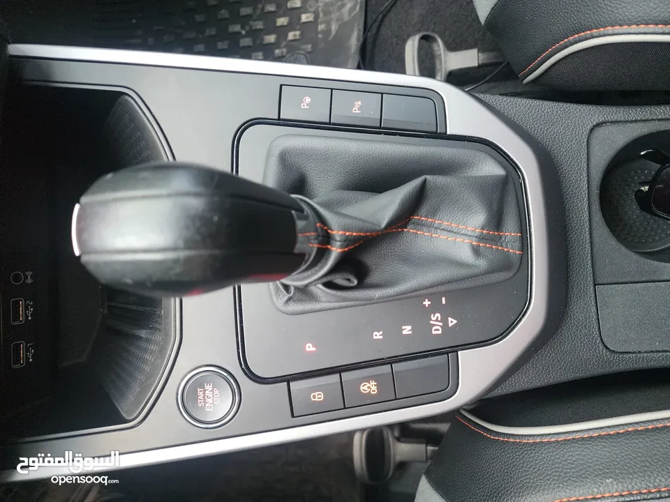 للبيع – Seat Arona 2019 إصدار Beats بكامل المواصفات