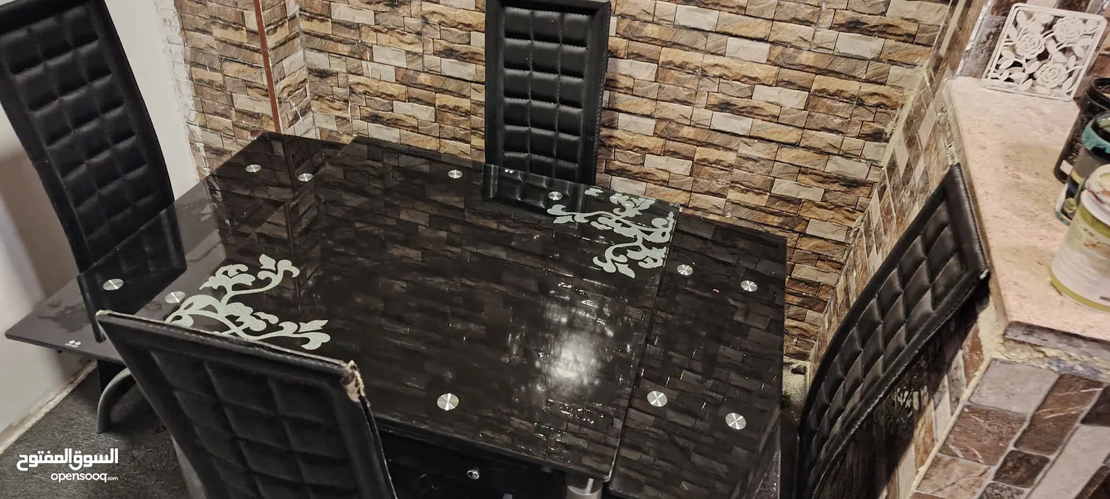 طاولة سفره 4 مقاعد سوكاريت
