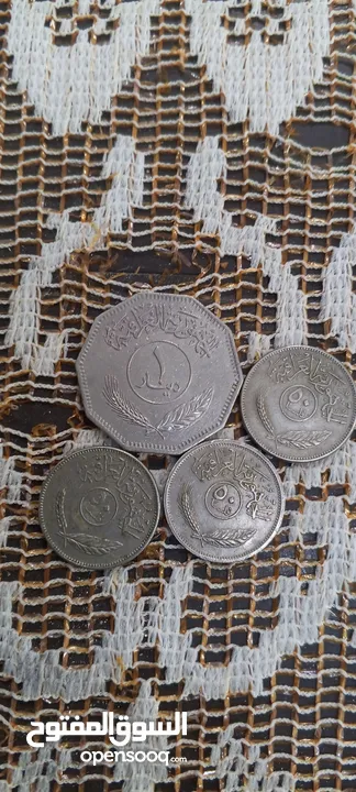 مجموعة عملات معدنية عدة دول