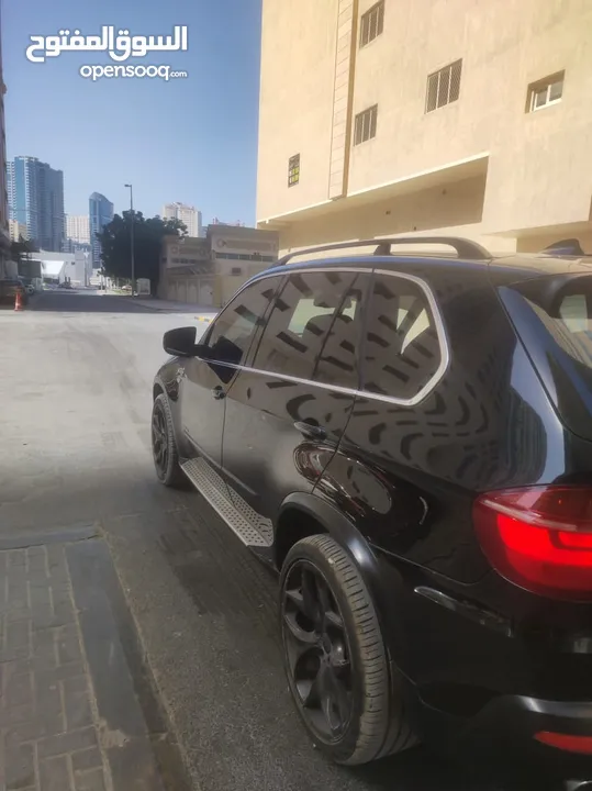 سيارة BMW X5 موديل 2009 مواصفات خليجي