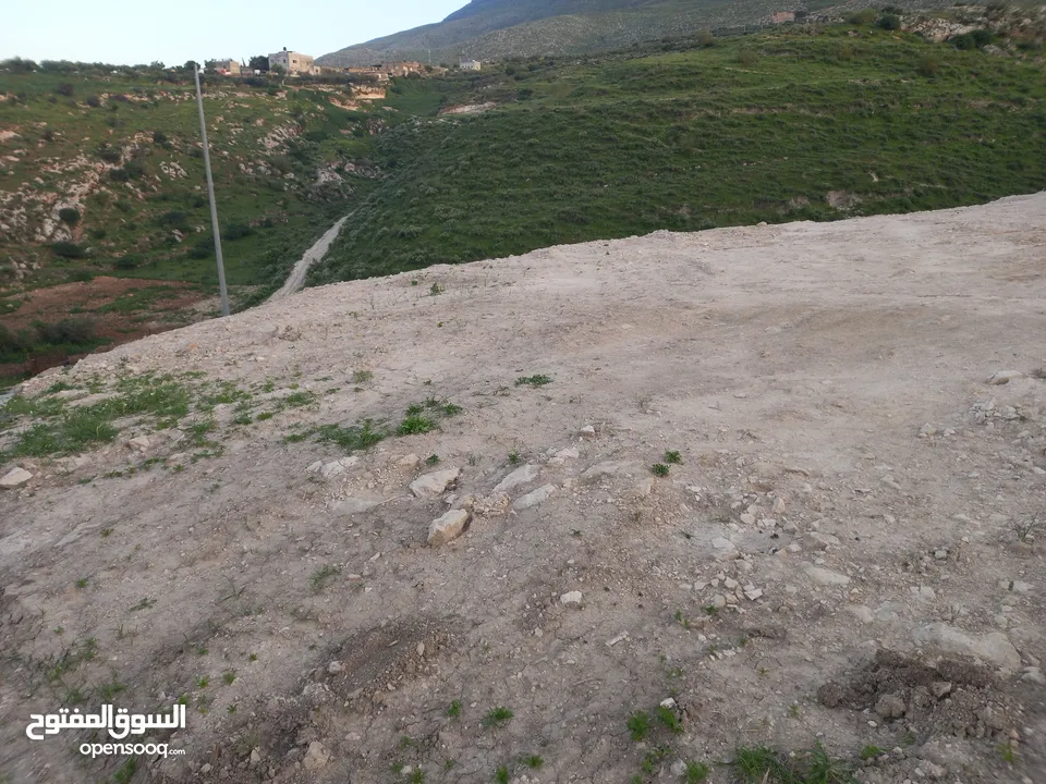 قطعة ارض للبيع