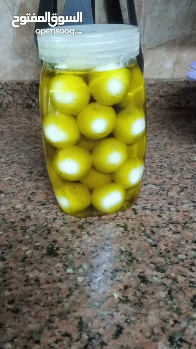 لبنة (بقري) شغل منزلي طازج ،الكيلو ب 6 دنانير ،موجود حسب الرغبة ، بزيت بلدي أو زيت نباتي .