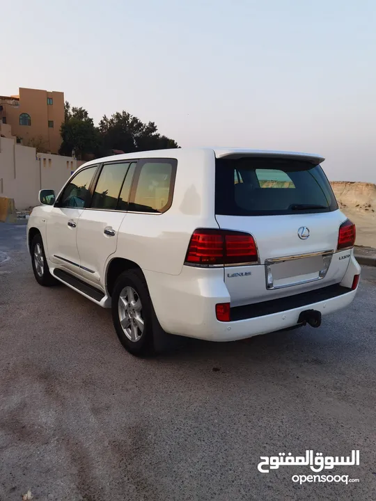 للبيع لكزس LX 570 المالك الاول