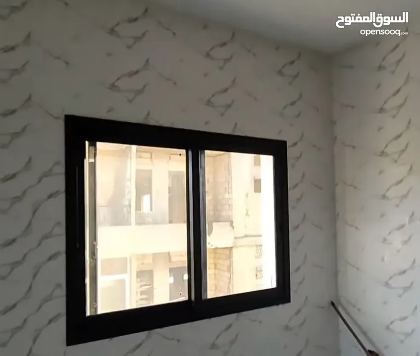 اعمال صيانه الالمنيوم - شبابيك -مناخل-وابواب اكورديون -سحاب -ستائر معدنيه ومقاطع خاصه ومسلتزماتها