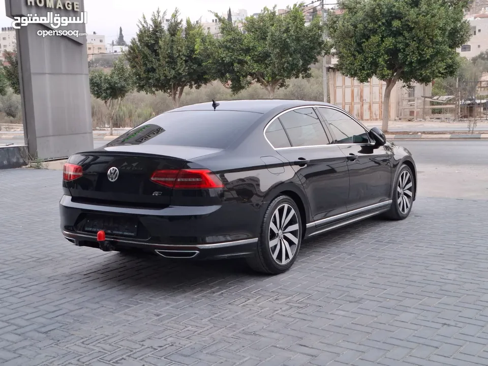 باسات B8 2017 ار لاين  فل اضافات عدا فتحه