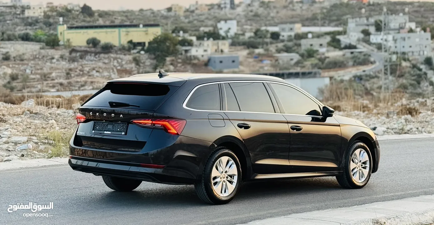 اوكتافيا 2021/20 بالنايلون منمرة من اربع شهور حررق سعرر 95.000 شيكل كاش و نهاائي